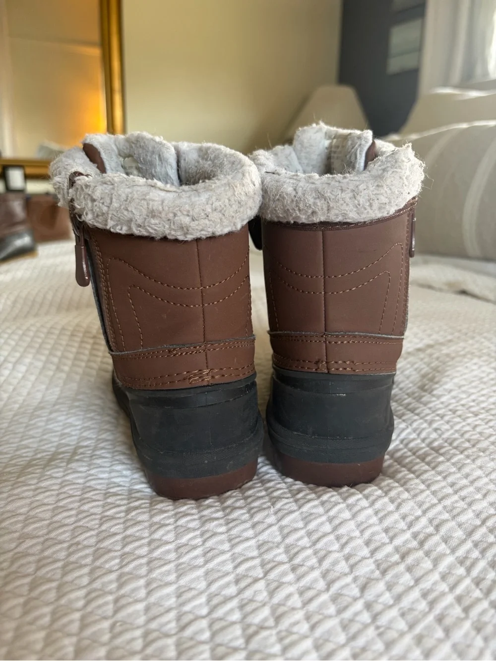 Cat & Jack Brown and Black Kids Rain & Snow Boots with Sherpa Cuff